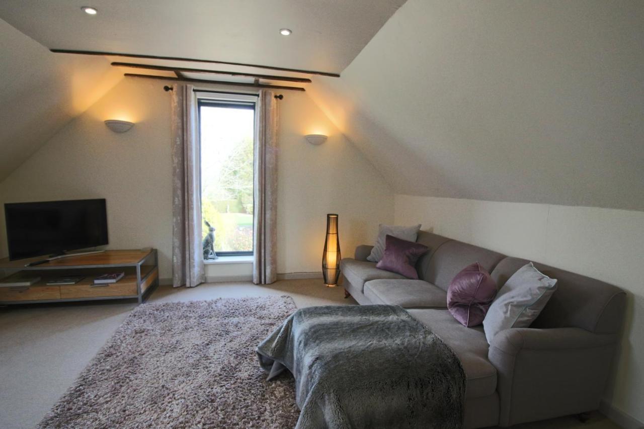 Frith Farm House Cottages Newnham  Exteriör bild