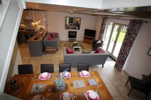 Frith Farm House Cottages Newnham  Exteriör bild