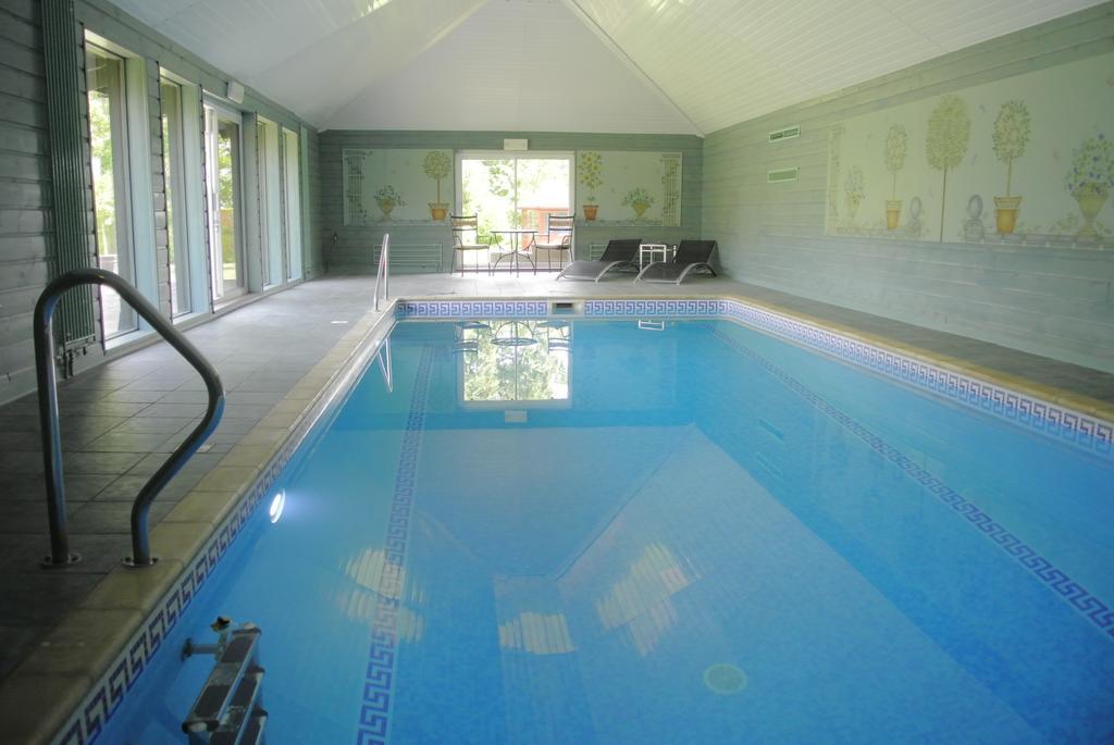 Frith Farm House Cottages Newnham  Rum bild