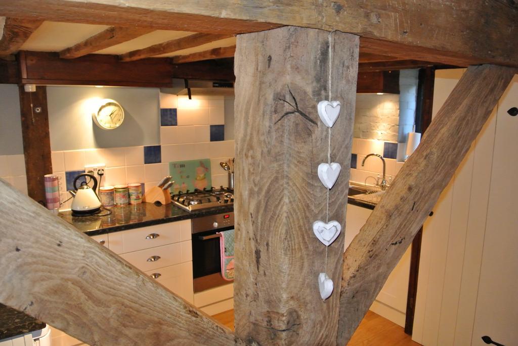 Frith Farm House Cottages Newnham  Rum bild